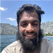 I am passionate maths graduate looking to tuition primary and secondary school children.